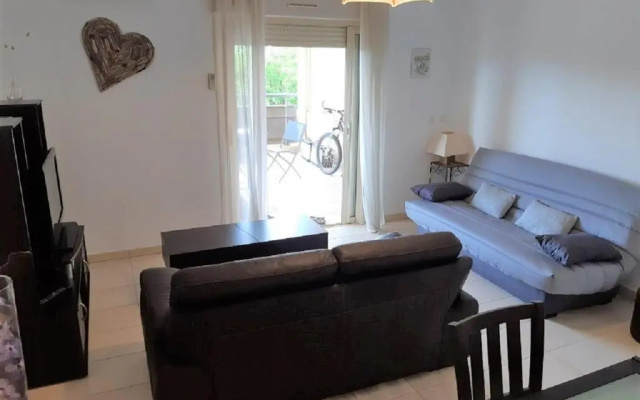 Superbe appartement avec parking privé, proche commerces et mer