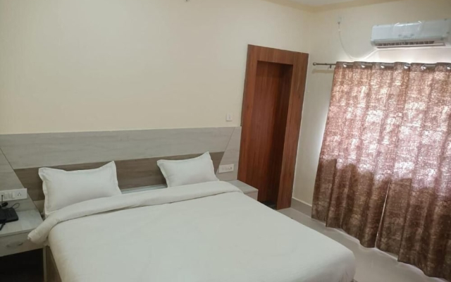 Hotel Rajwada Palace