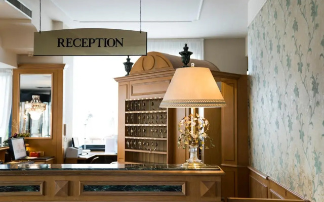 Hotel Capital