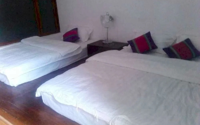 Dali August Inn