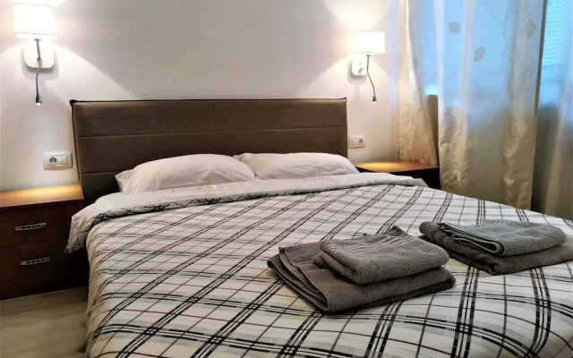Baratero City I Apartment