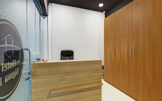 OYO Flagship 80488 Hotel Gold Mine
