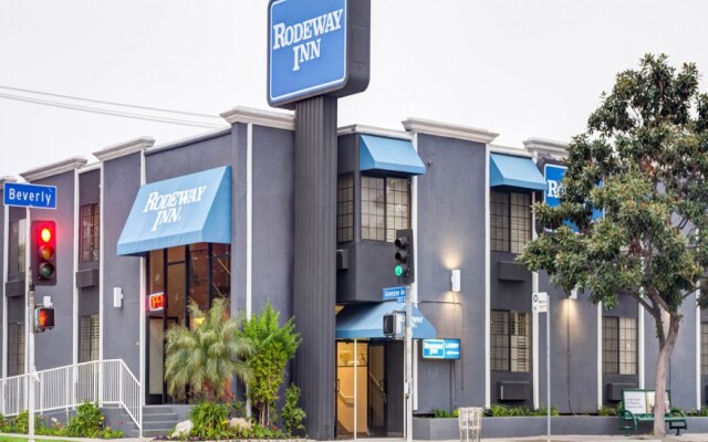 Отель Rodeway Inn Los Angeles вид на фасад
