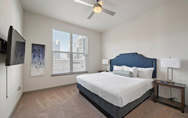 Bright & Recently Upgraded 2BR Apartment