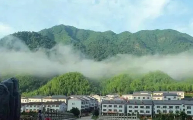 Sanqingshan Yishan Farm Stay