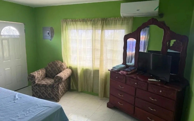 Reggae Moon Guesthouse