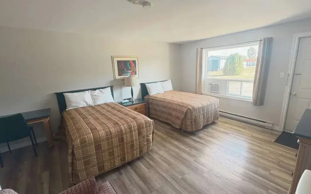 Motel & Chalets l'Acadien sur mer