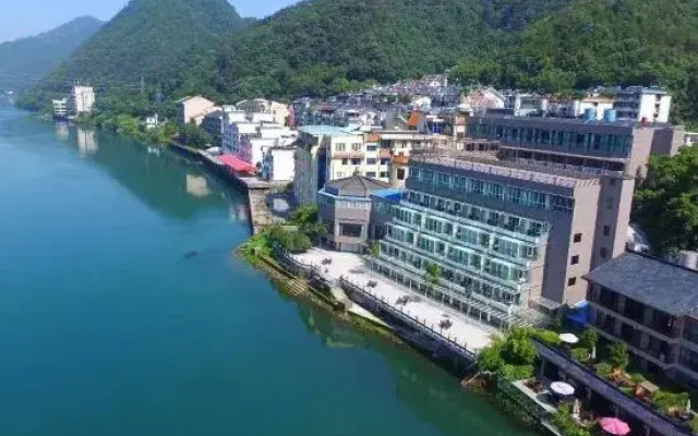Guorui Hotel