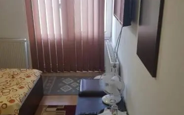 pensiunea La Bunica 2