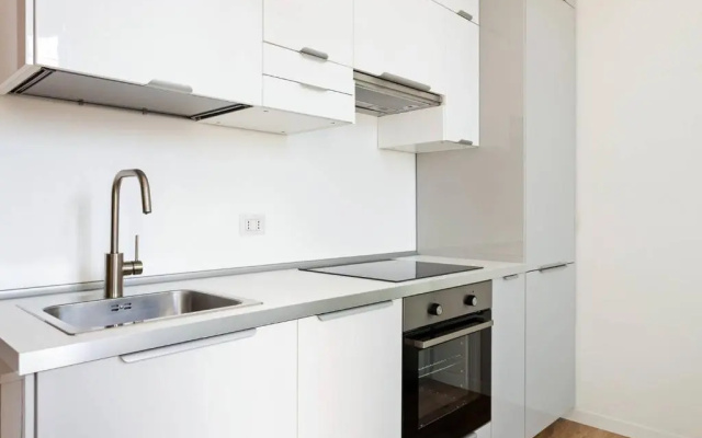 Spacious Flat Close To Fondazione Prada & Metro
