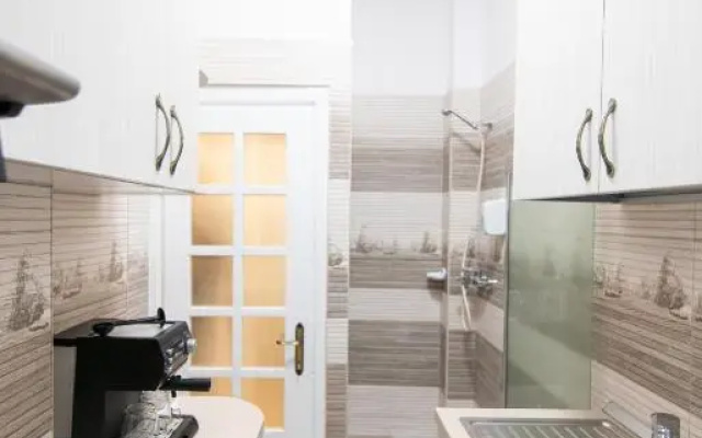 Enjoy beauty of Bucharest from lovely Apartment