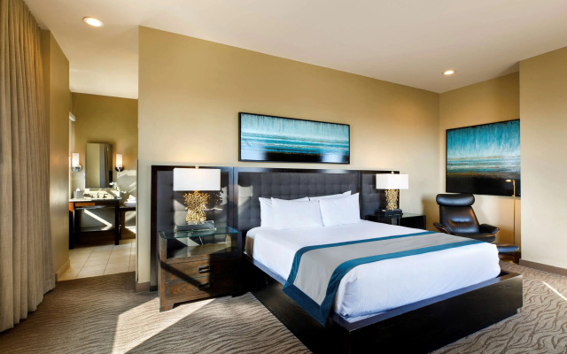 Colcord Hotel Oklahoma City, Curio Collection by Hilton