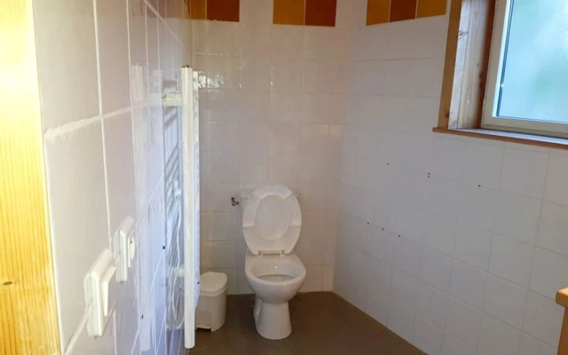 Chalet With 3 Bedrooms in Saint-pons-de-thomières, With Wonderful Moun