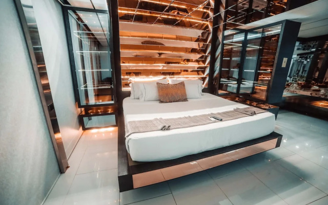 1Million Suites