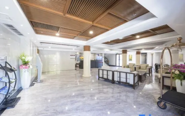 Yunzhong Hotel