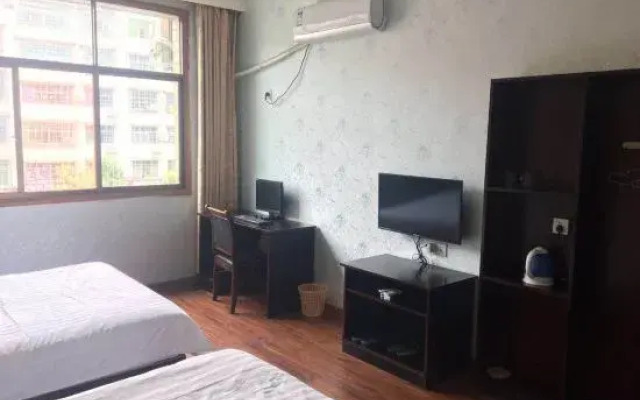 Qianxun Hotel