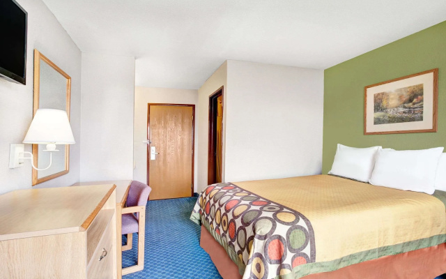 Super 8 By Wyndham West Memphis