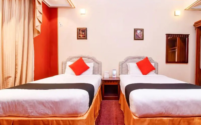 Capital O456 Almansour Grand Hotel