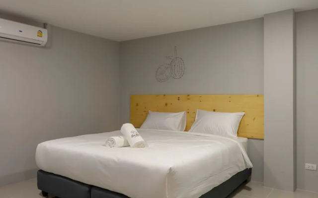 Fine Bed Hotel