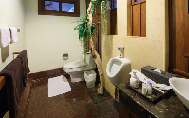 Khum Nakorn Villa
