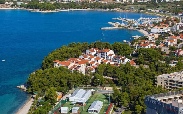 Stunning Apartment in Podstrana With 2 Bedrooms and Wifi