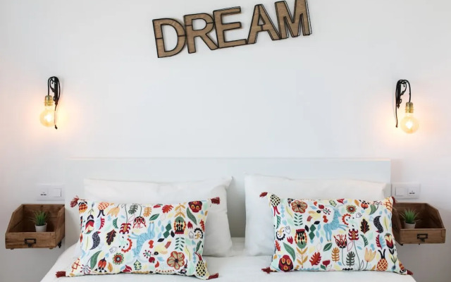 Endless Summer Apartment, Fresh Style and Sea Views