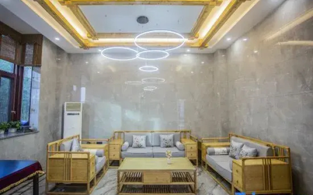 Meizhou Moyan House