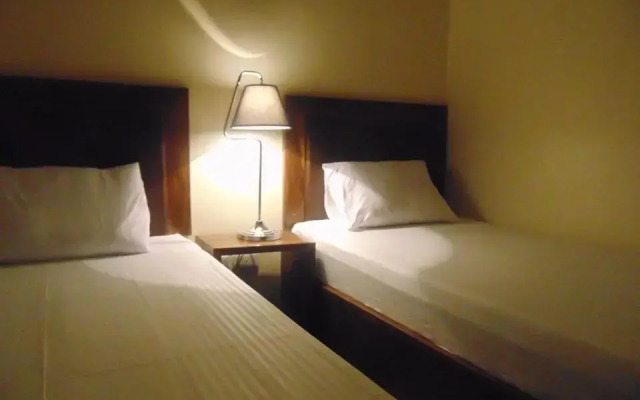 Hotel Maefinn