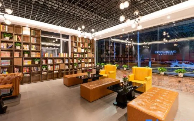 James Joyce Coffetel Beijing Pinggu Hospital Century Square