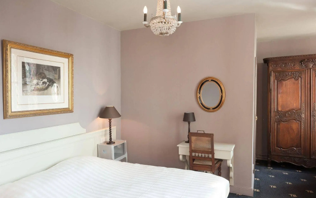 Canal View Hotel Ter Brughe by CW Hotel Collection