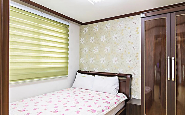 Goseong (Sokcho) Sujabyeol Pension(고성(속초) 수자별펜션)