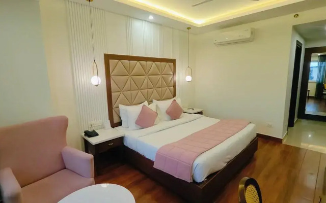 MJ Grand Inn