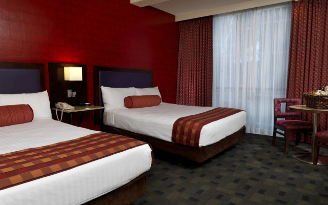 Отель Caesars Republic Lake Tahoe — A Caesars Destination