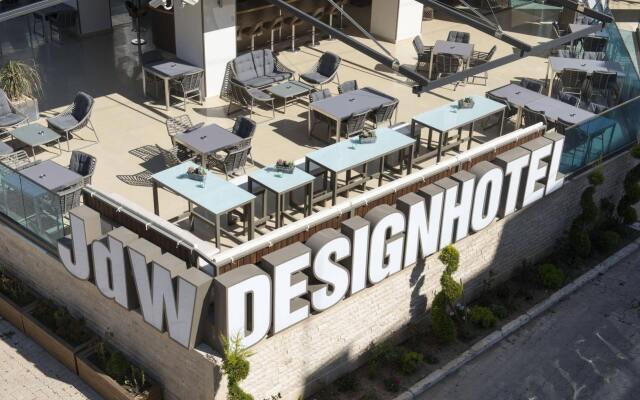 JDW Design Hotel вид на фасад