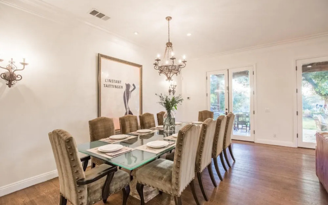 Casa del Arbol by AvantStay | Villa w/ Sunset Views | 5 Acres of Avocado Trees
