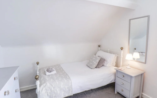 Coopers Cottage