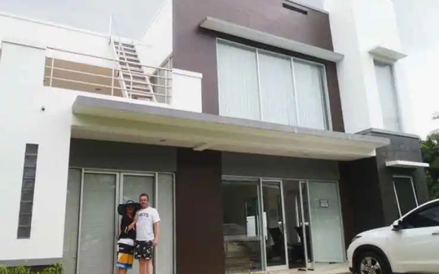 Villa Kaca