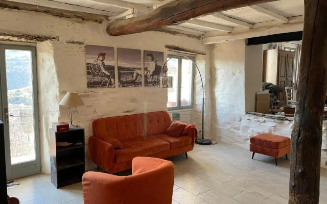 La Villa du Pressoir - authentique et spacieuse.