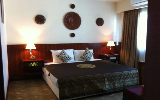 Hotel Riveria