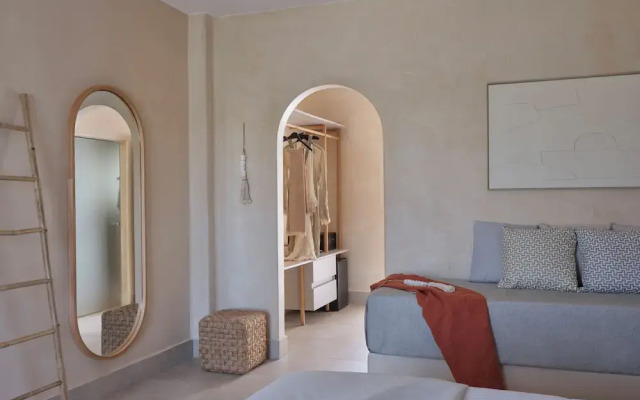 Salt Suites Paros