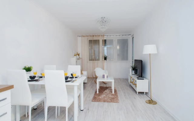 ShortStayPoland Aleje Jerozolimskie B13