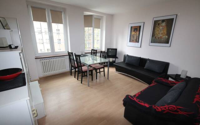 Отель Apartamenty Gdansk - Apartament Ducha II комната для гостей