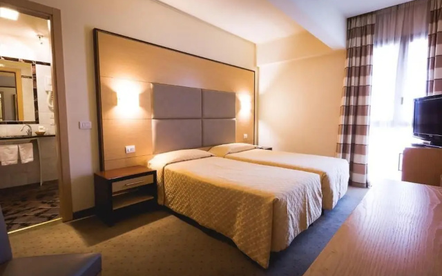 Inn Hotel