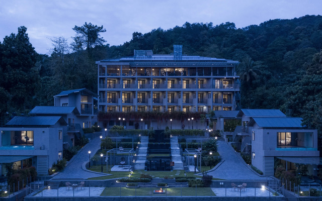 Niraamaya Retreats Samroha Athirappilly
