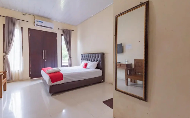 RedDoorz near Mall Boemi Kedaton 2 Lampung