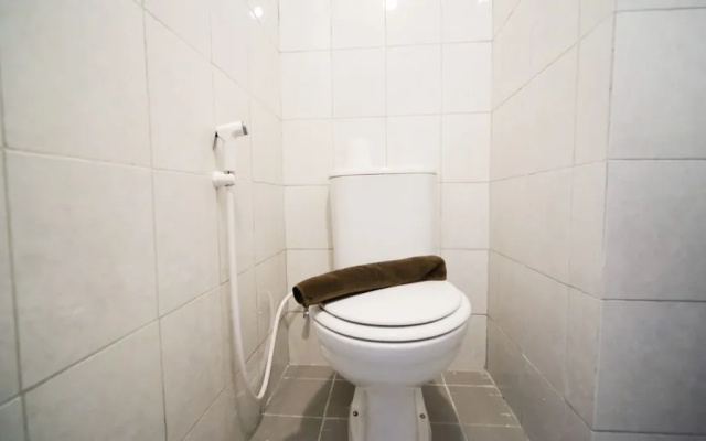 Comfy And Spacey 2Br Apartment At Suncity Residence