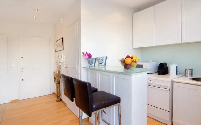 Stylish studio loft with Superb balcony