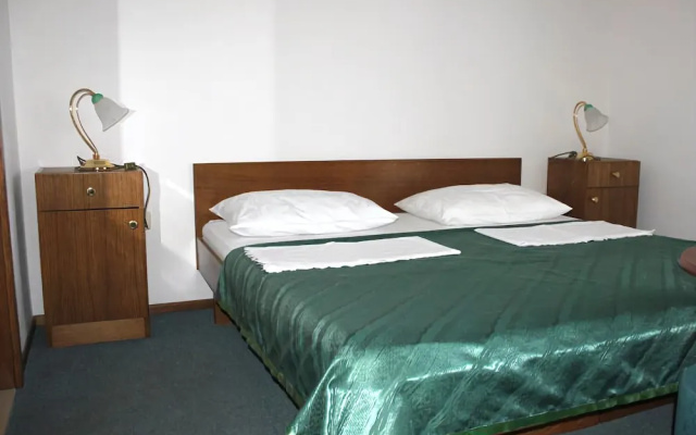 Apartments Neda Povlja