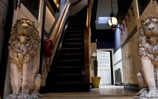 Отель Private Mansions Нидерланды, Амстердам - отзывы, цены и фото номеров - забронировать отель Private Mansions онлайн вид на фасад