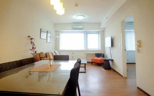 SR Vacation Rental - Grand Cenia Residences